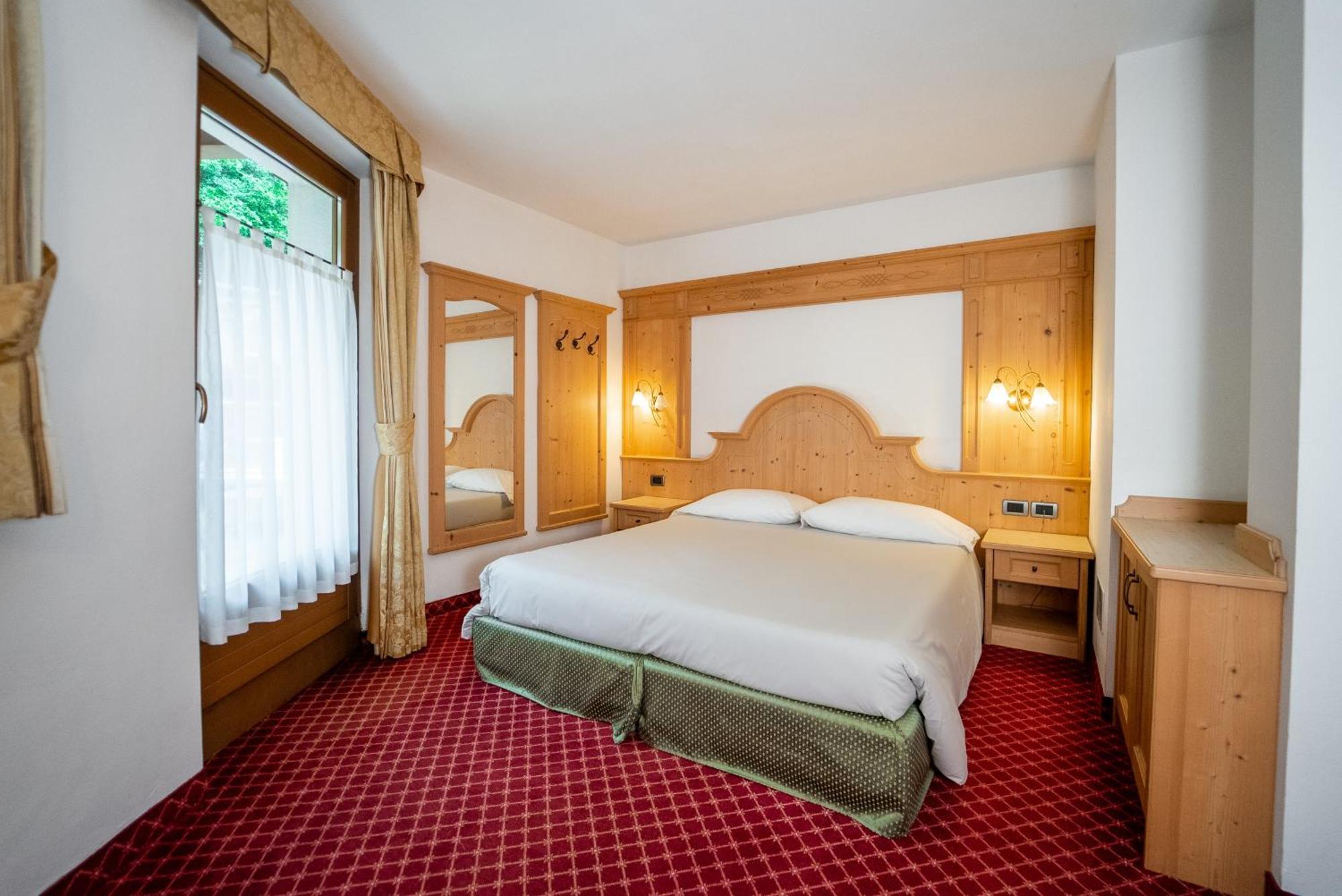 Campiglio Imperiale Garnì Hotel 4*