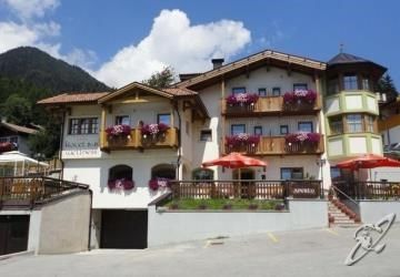 Campiglio Imperiale Garnì Hotel Madonna